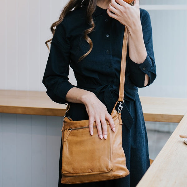 Medium bags – Dusky Robin Leather